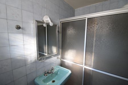 Casa à venda com 90m², 2 quartos e 1 vagaBanheiro 2