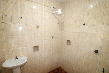 Casa à venda com 90m², 2 quartos e 1 vagaBanheiro 1