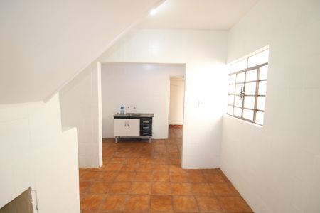 Casa à venda com 90m², 2 quartos e 1 vagaSala / Cozinha