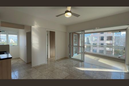 Sala de apartamento para alugar com 2 quartos, 63m² em Pinheiros, São Paulo
