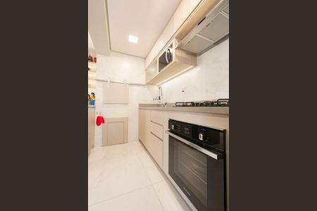 Apartamento à venda com 78m², 2 quartos e 1 vaga Apartamento à venda com 78m², 2 quartos e 1 vagaCozinha e Área de Serviço