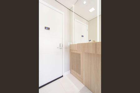 Apartamento à venda com 78m², 2 quartos e 1 vaga Apartamento à venda com 78m², 2 quartos e 1 vagaBanheiro