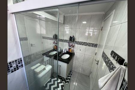 Apartamento para alugar com 75m², 3 quartos e 1 vaga Apartamento para alugar com 75m², 3 quartos e 1 vagaBanheiro da Suíte
