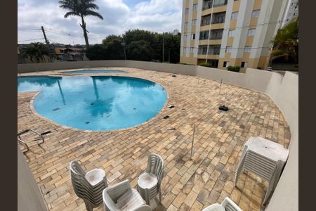 Apartamento para alugar com 75m², 3 quartos e 1 vaga Apartamento para alugar com 75m², 3 quartos e 1 vagaPiscina