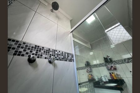 Apartamento para alugar com 75m², 3 quartos e 1 vaga Apartamento para alugar com 75m², 3 quartos e 1 vagaBanheiro da Suíte