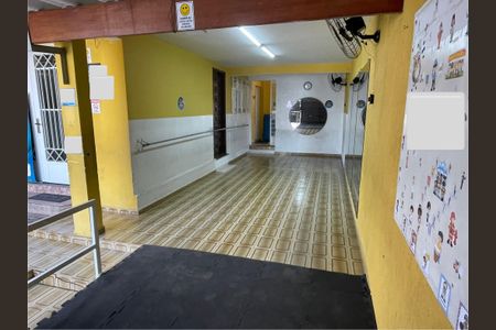 Casa à venda com 174m², 3 quartos e 2 vagas Casa à venda com 174m², 3 quartos e 2 vagasGaragem