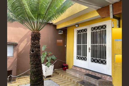 Casa à venda com 174m², 3 quartos e 2 vagas Casa à venda com 174m², 3 quartos e 2 vagasGaragem