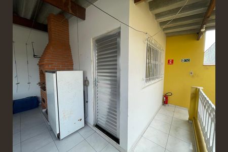 Casa à venda com 174m², 3 quartos e 2 vagas Casa à venda com 174m², 3 quartos e 2 vagasQuarto de Dispensa