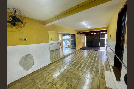 Casa à venda com 174m², 3 quartos e 2 vagas Casa à venda com 174m², 3 quartos e 2 vagasGaragem