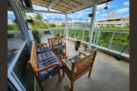 Apartamento à venda com 205m², 4 quartos e 3 vagas