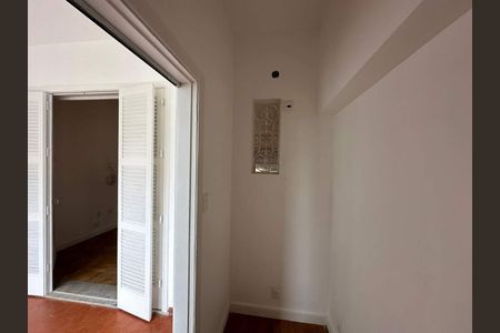 Apartamento à venda com 165m², 4 quartos e 1 vaga