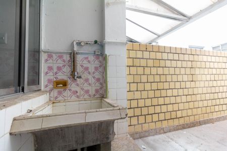 Apartamento para alugar com 70m², 2 quartos e sem vaga Apartamento para alugar com 70m², 2 quartos e sem vagaÁrea de Serviço