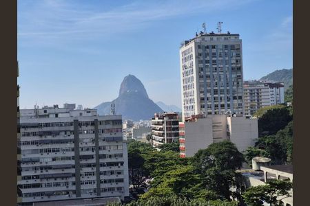 Apartamento à venda com 70m², 2 quartos e 1 vaga