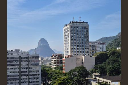 Apartamento à venda com 70m², 2 quartos e 1 vaga