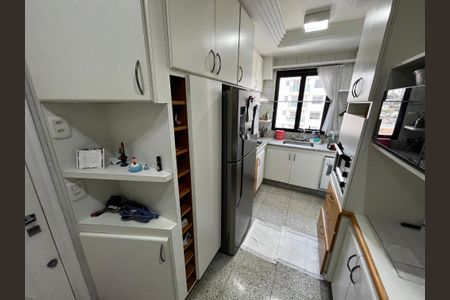 Apartamento à venda com 94m², 3 quartos e 2 vagasCozinha