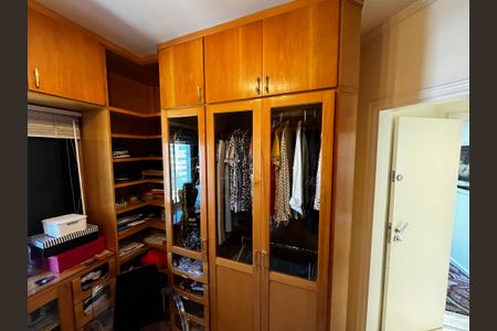 Apartamento à venda com 94m², 3 quartos e 2 vagasCloset da suíte