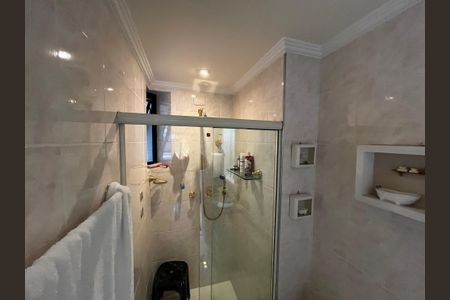 Apartamento à venda com 94m², 3 quartos e 2 vagasBanheiro