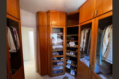 Apartamento à venda com 94m², 3 quartos e 2 vagasCloset da suíte