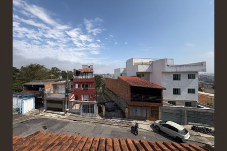 Casa à venda com 170m², 3 quartos e 2 vagas Casa à venda com 170m², 3 quartos e 2 vagasVista do quarto 3