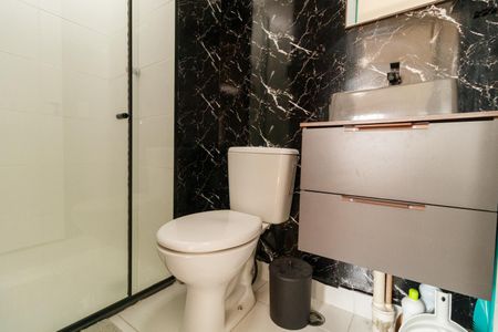 Apartamento à venda com 32m², 2 quartos e sem vaga Apartamento à venda com 32m², 2 quartos e sem vagaBanheiro