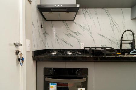 Apartamento à venda com 32m², 2 quartos e sem vaga Apartamento à venda com 32m², 2 quartos e sem vagaCozinha e Área de Serviço