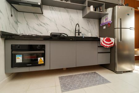 Apartamento à venda com 32m², 2 quartos e sem vaga Apartamento à venda com 32m², 2 quartos e sem vagaCozinha e Área de Serviço