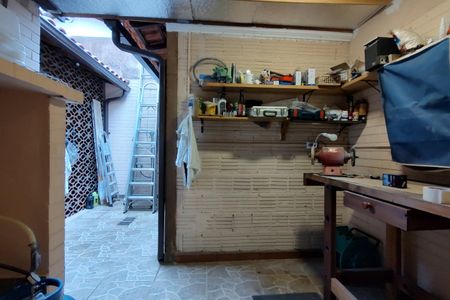 Casa de condomínio à venda com 299m², 4 quartos e 3 vagasOficina