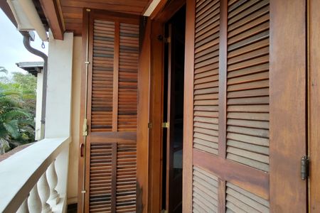 Casa de condomínio à venda com 299m², 4 quartos e 3 vagasVaranda