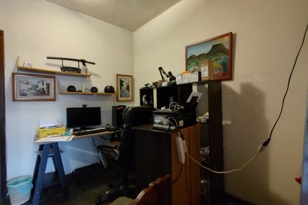 Casa de condomínio à venda com 299m², 4 quartos e 3 vagasQuarto 1