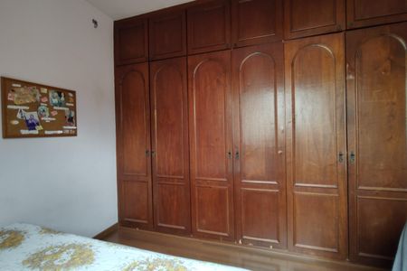 Casa de condomínio à venda com 299m², 4 quartos e 3 vagasQuarto 4