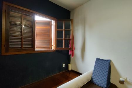 Casa de condomínio à venda com 299m², 4 quartos e 3 vagasQuarto 2