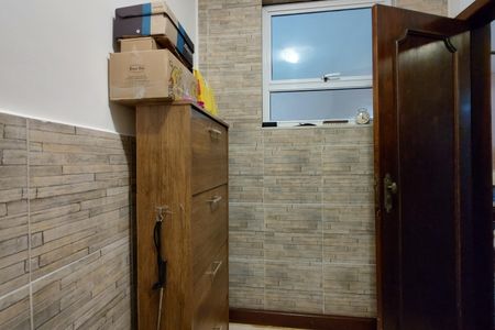 Casa de condomínio à venda com 299m², 4 quartos e 3 vagasQuarto de Serviço