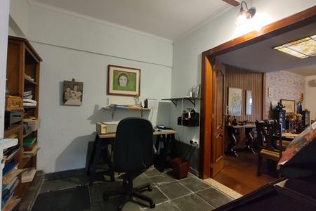 Casa de condomínio à venda com 299m², 4 quartos e 3 vagasEscritório