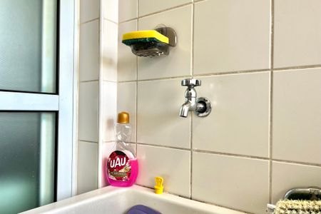 Apartamento à venda com 84m², 3 quartos e 2 vagas Apartamento à venda com 84m², 3 quartos e 2 vagasÁrea de Serviço