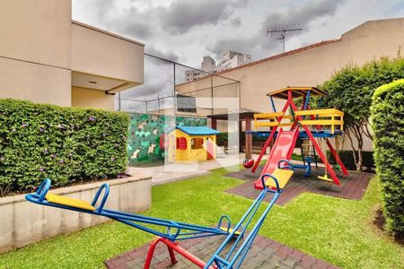 Apartamento à venda com 84m², 3 quartos e 2 vagas Apartamento à venda com 84m², 3 quartos e 2 vagasÁrea comum - Playground