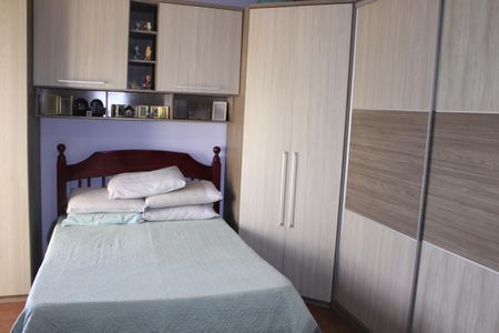 Casa à venda com 185m², 3 quartos e 2 vagasSuíte