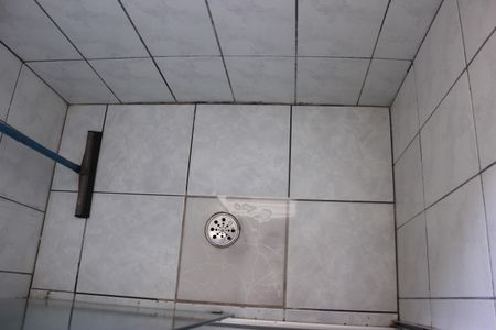 Casa à venda com 185m², 3 quartos e 2 vagasBanheiro social