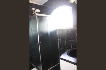 Casa à venda com 185m², 3 quartos e 2 vagasBanheiro da Suíte