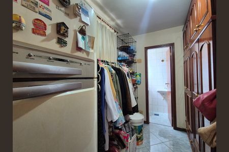 Apartamento à venda com 198m², 4 quartos e 3 vagas Apartamento à venda com 198m², 4 quartos e 3 vagasCozinha