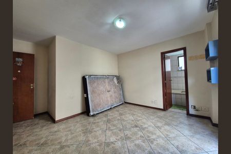 Apartamento à venda com 198m², 4 quartos e 3 vagas Apartamento à venda com 198m², 4 quartos e 3 vagasSuíte 2