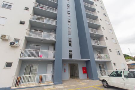Apartamento à venda com 60m², 2 quartos e 1 vaga Apartamento à venda com 60m², 2 quartos e 1 vagaFachada do bloco