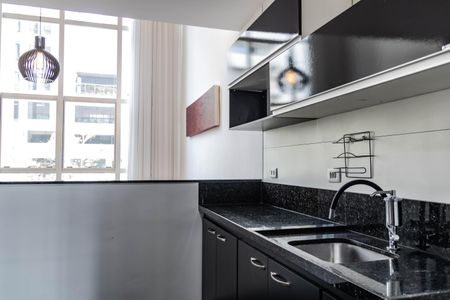 Apartamento à venda com 78m², 1 quarto e 2 vagas Apartamento à venda com 78m², 1 quarto e 2 vagasCozinha