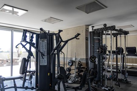 Apartamento à venda com 78m², 1 quarto e 2 vagas Apartamento à venda com 78m², 1 quarto e 2 vagasÁrea comum - Academia