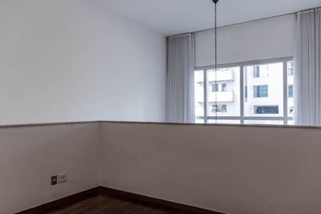 Apartamento à venda com 78m², 1 quarto e 2 vagas Apartamento à venda com 78m², 1 quarto e 2 vagasSuíte