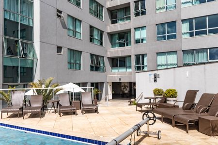 Apartamento à venda com 78m², 1 quarto e 2 vagas Apartamento à venda com 78m², 1 quarto e 2 vagasÁrea comum - Piscina