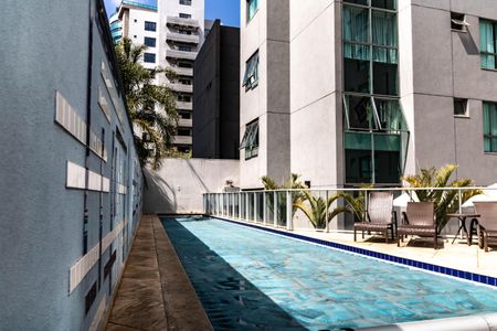 Apartamento à venda com 78m², 1 quarto e 2 vagas Apartamento à venda com 78m², 1 quarto e 2 vagasÁrea comum - Piscina