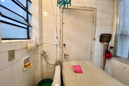 Apartamento à venda com 63m², 2 quartos e sem vaga Apartamento à venda com 63m², 2 quartos e sem vagaÁrea de Serviço