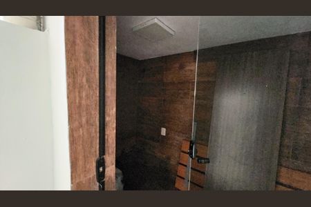 Casa à venda com 237m², 4 quartos e 6 vagas Casa à venda com 237m², 4 quartos e 6 vagasSauna
