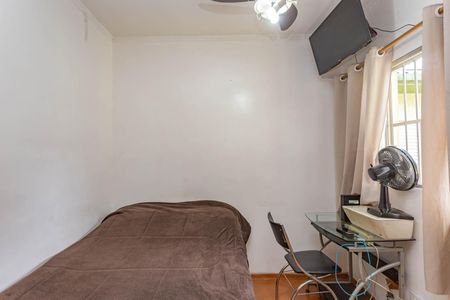 Casa de condomínio à venda com 62m², 2 quartos e 1 vagaQuarto