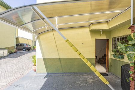Casa de condomínio à venda com 62m², 2 quartos e 1 vagaQuintal